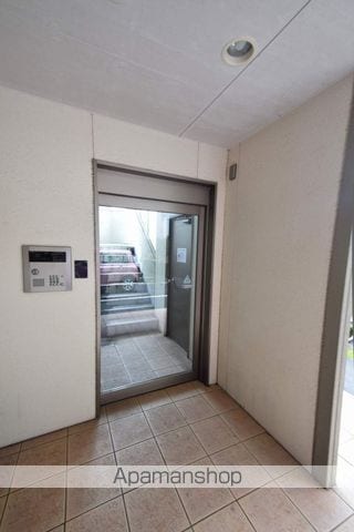 グリーンヒルズの玄関写真