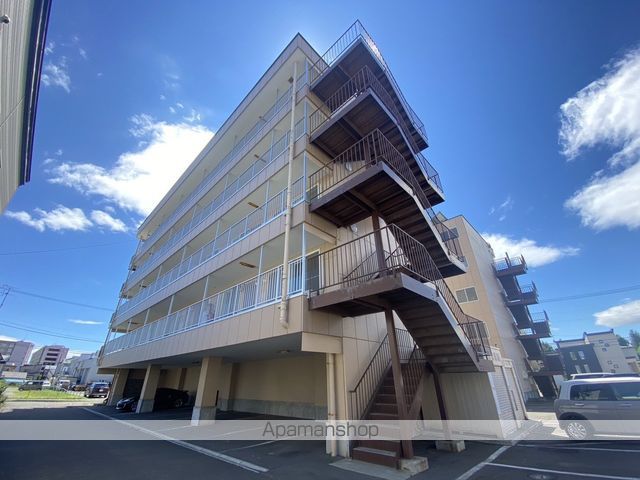 ピュアパレス的場Ⅲの外観1