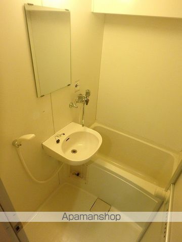 メゾンクレスト北大前IIの内装写真