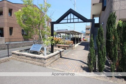 アサヒ２０１１[2LDK/51.66m2]のエントランス