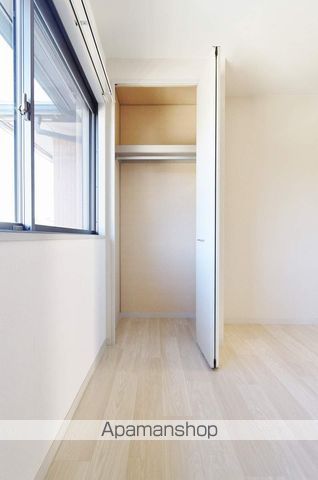 シャーメゾン八万 5番館の内装写真
