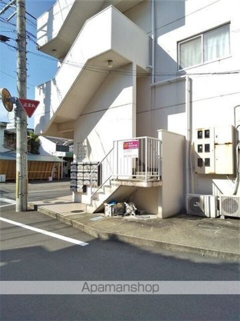 セレンディップ[1K/24m2]のエントランス2