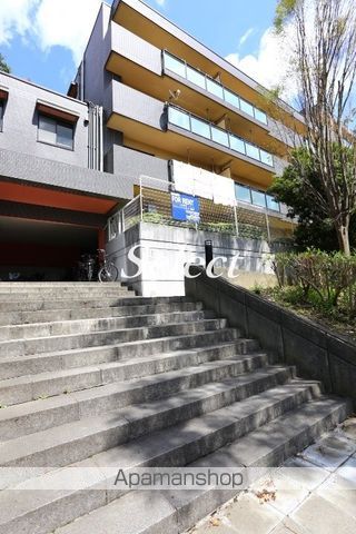 フォレストヒルズ磯子の外観写真