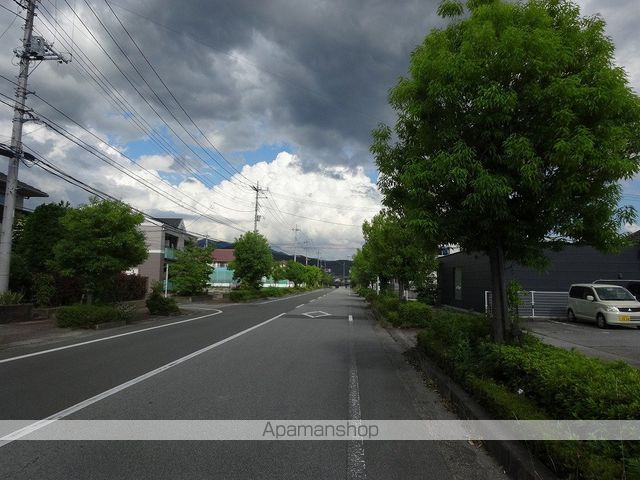 シュプレム・Ｔ 302 ｜ 山梨県甲斐市島上条3078（賃貸マンション3LDK・3階・65.50㎡） その17