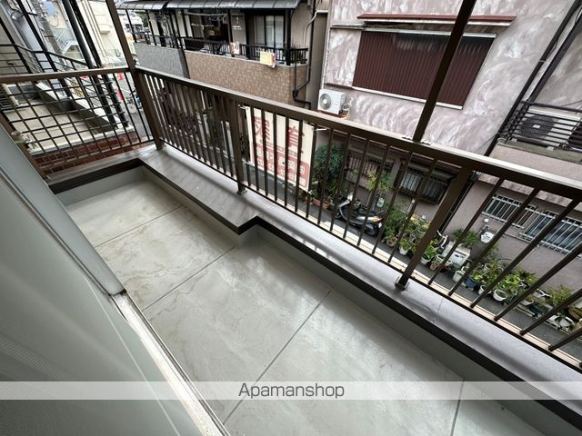 近鉄難波・奈良線 瓢箪山駅 徒歩10分 2階建 築54年の内装写真