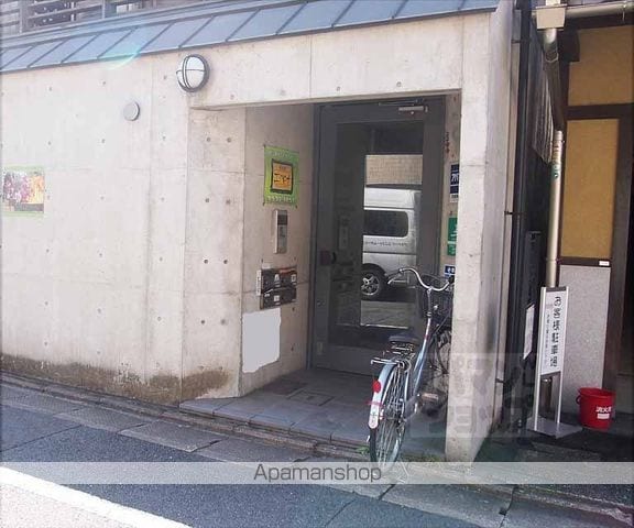 コーポ鴨川の玄関写真