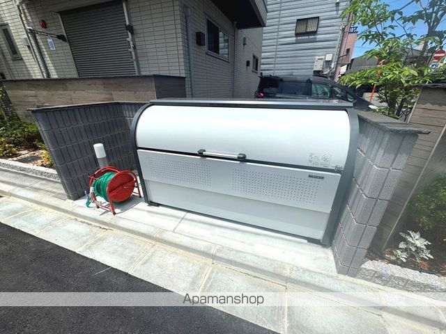 VIE L’ECLATのその他写真