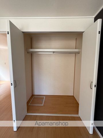 プレジール高広の内装写真