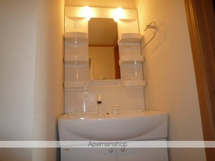 滋賀県大津市北大路１丁目[1R/25.67m2]の洗面所