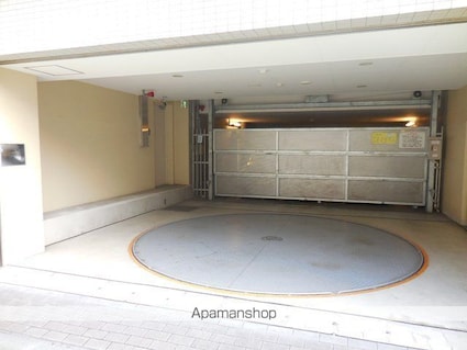 パークハウス飯田橋レジデンス[1LDK/47.76m2]の駐車場