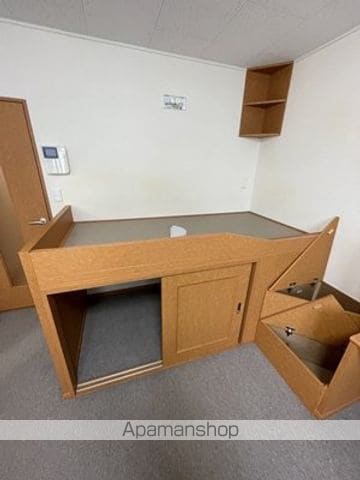 レオパレスロワジール西野Cの内装写真