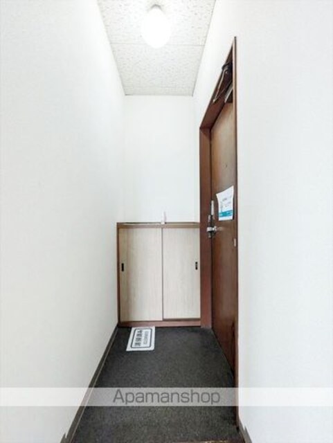 コーポ岸本Ａ棟[3K/42.9m2]の玄関