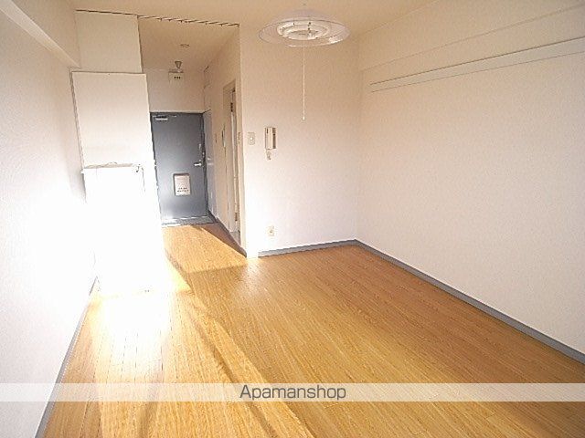 キューブ塚口の内装写真