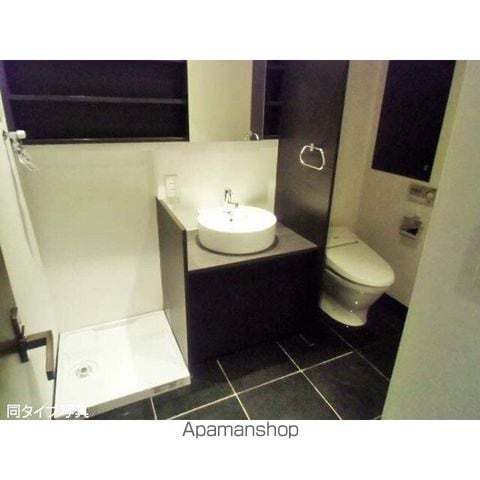 コンフォリア北参道の内装写真
