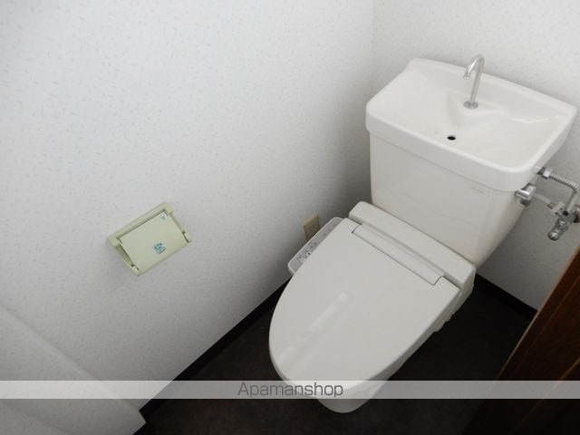 コーポドリモア龍岡IIIの内装写真