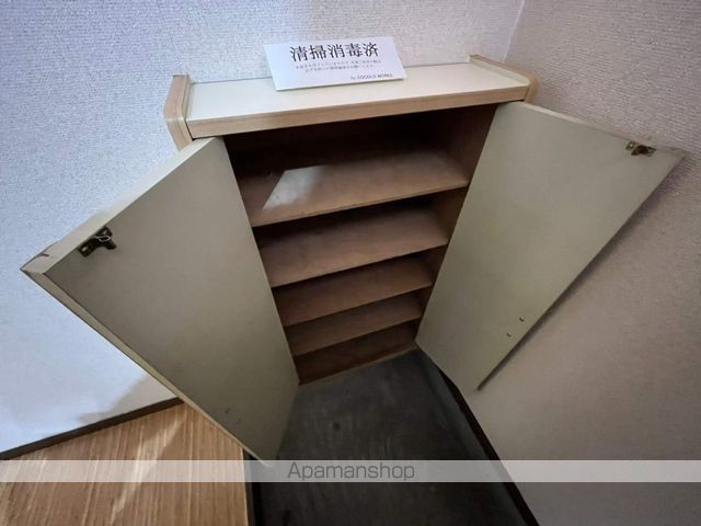 ロイヤルハイツ桑園の内装写真