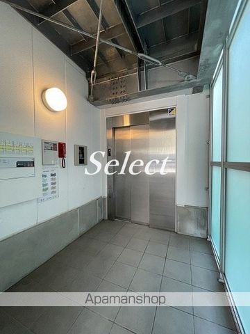 横浜ベイクリウスの玄関写真
