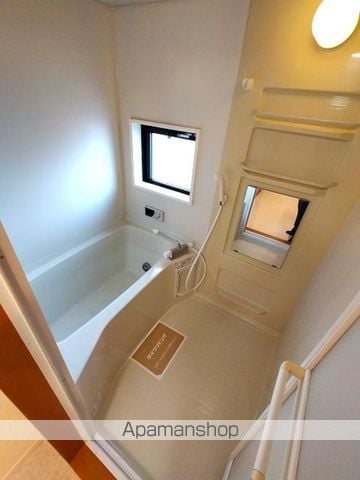 TWIN CASA II棟の内装写真