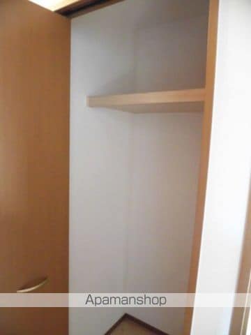 リビングタウン小森野 壱番館 D棟の内装写真