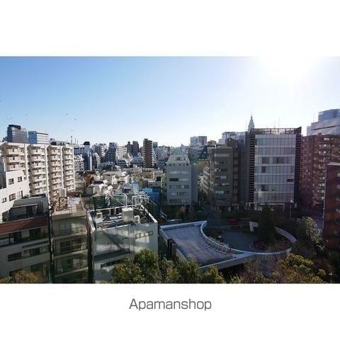 コンフォリア新宿イーストサイドタワーの内装写真