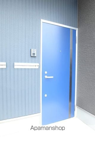 ジェイクブリットの玄関写真