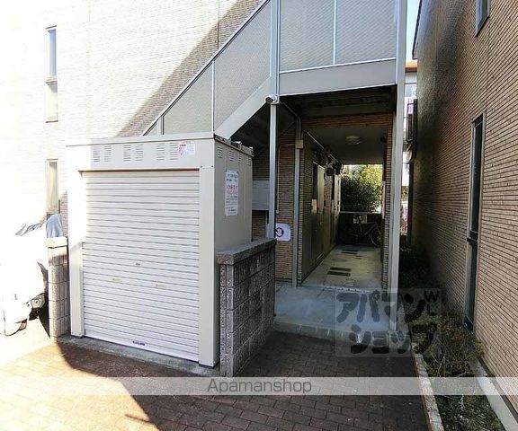アムール西京極の外観写真