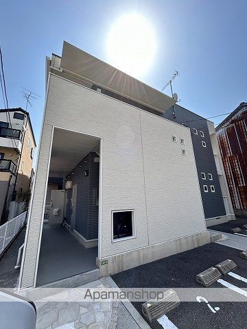 KST13の外観写真