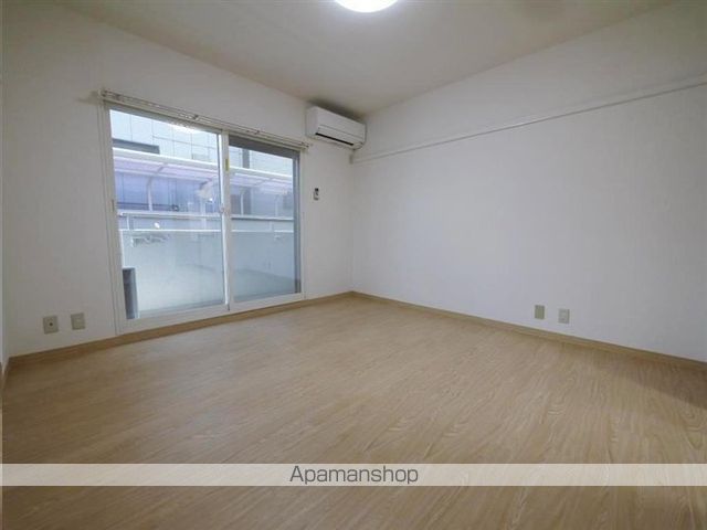 イーグルハイツ銀杏町の内装写真