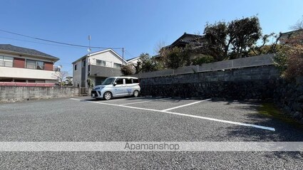 ラミアカーサ[2LDK/57.13m2]の駐車場