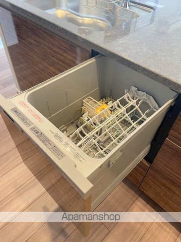 プレミストタワー靭本町の内装写真