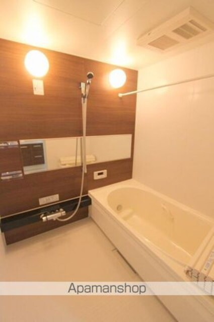 グランマストベレオ林町Ａ・Ｂ[3LDK/75.9m2]のバス