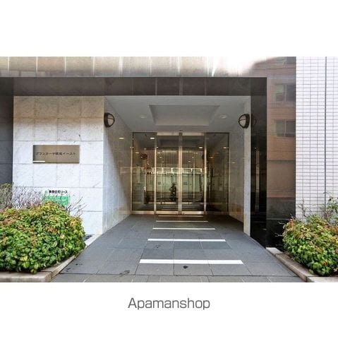 グランカーサ銀座イーストの玄関写真