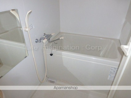 ラディエマルタ[1K/29.84m2]のバス