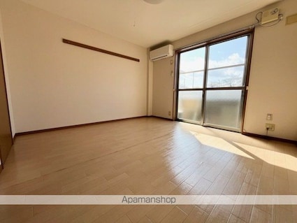 滋賀県犬上郡豊郷町大字沢[1K/28.01m2]の内装7