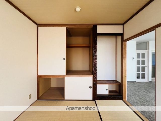 ハイデンス川原の内装写真