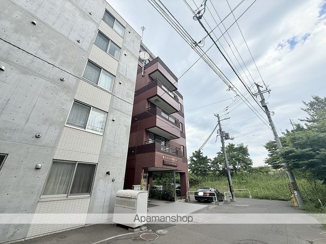 アームス中島公園の外観写真