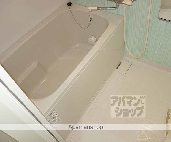 ペルル寺門の内装写真