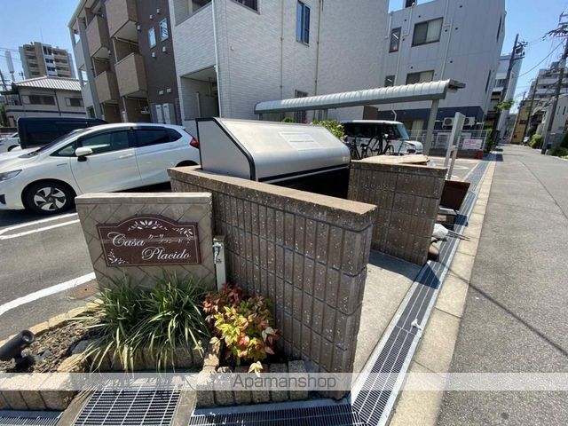 カーサプラシードの玄関写真