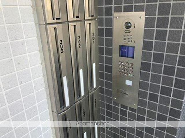 ティエラ栄通の玄関写真