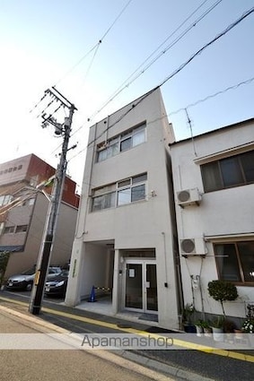 ツボイビル[2K/42.4m2]の外観1