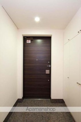 ＭＯＭＥＮＴＯ　ＳＨＩＯＤＯＭＥ[1LDK/72.5m2]の玄関