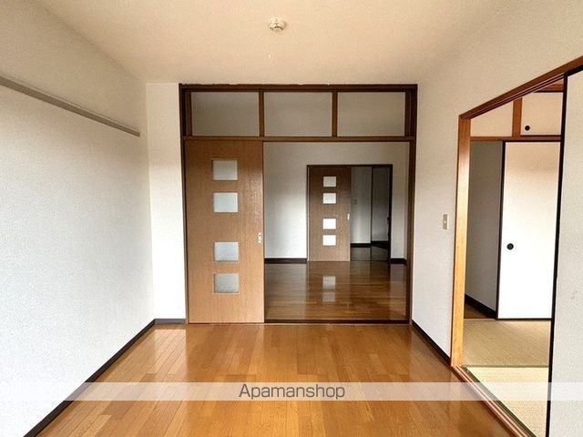 セントラルオサダの内装写真
