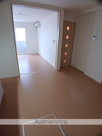 ブライト ヴィラ 2の内装写真