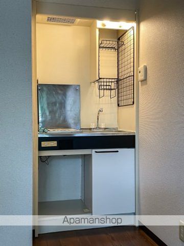 スカイコート横浜弘明寺の内装写真