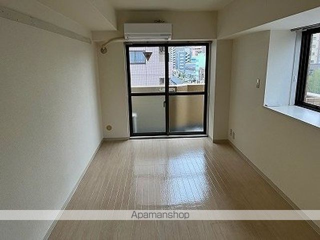 ライオンズマンション東神奈川の内装写真