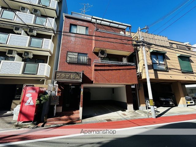 プラザ杉山の外観写真