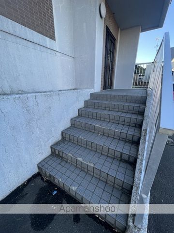 ショパンシャトー山の手の玄関写真