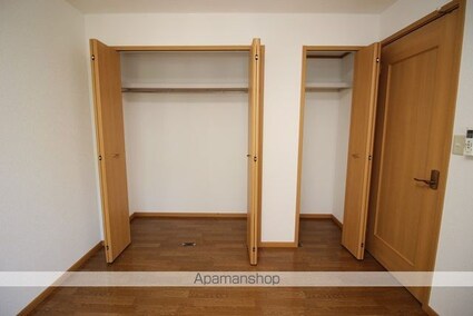 メゾン花束[2LDK/56.51m2]の収納