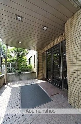 湯島アパートメントハウス[1R/39.6m2]のエントランス2