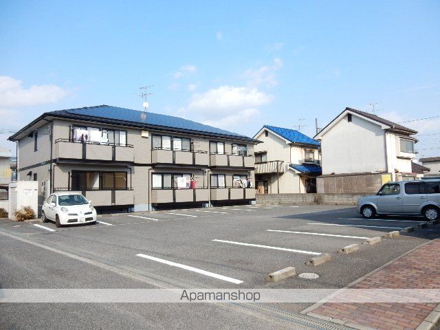 アムール A棟の外観写真